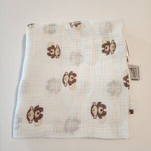 Aden by aden +anais  baby blanket muslin cotton monkey stars